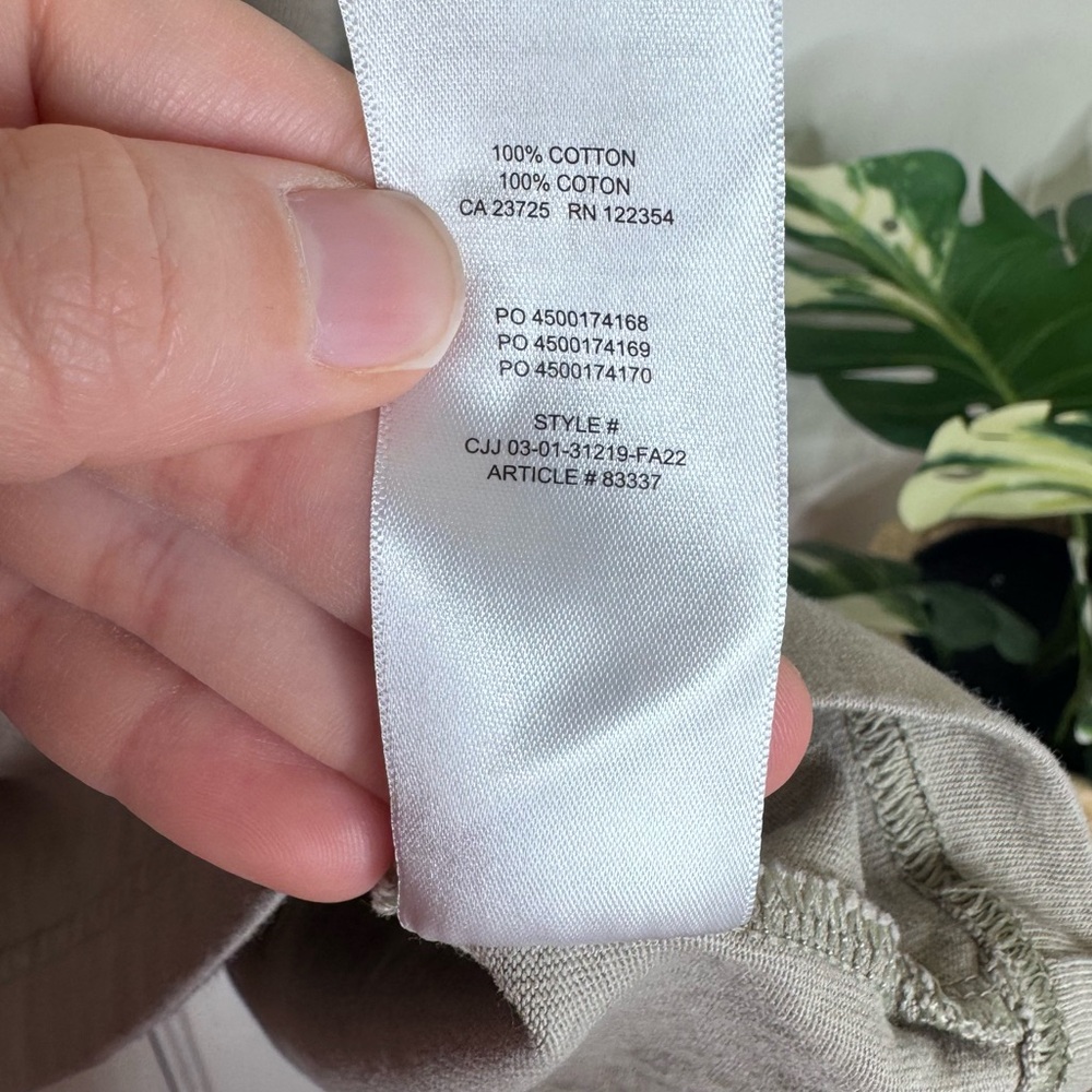 TNA Aritzia Long Sleeve - Picture 5 of 5